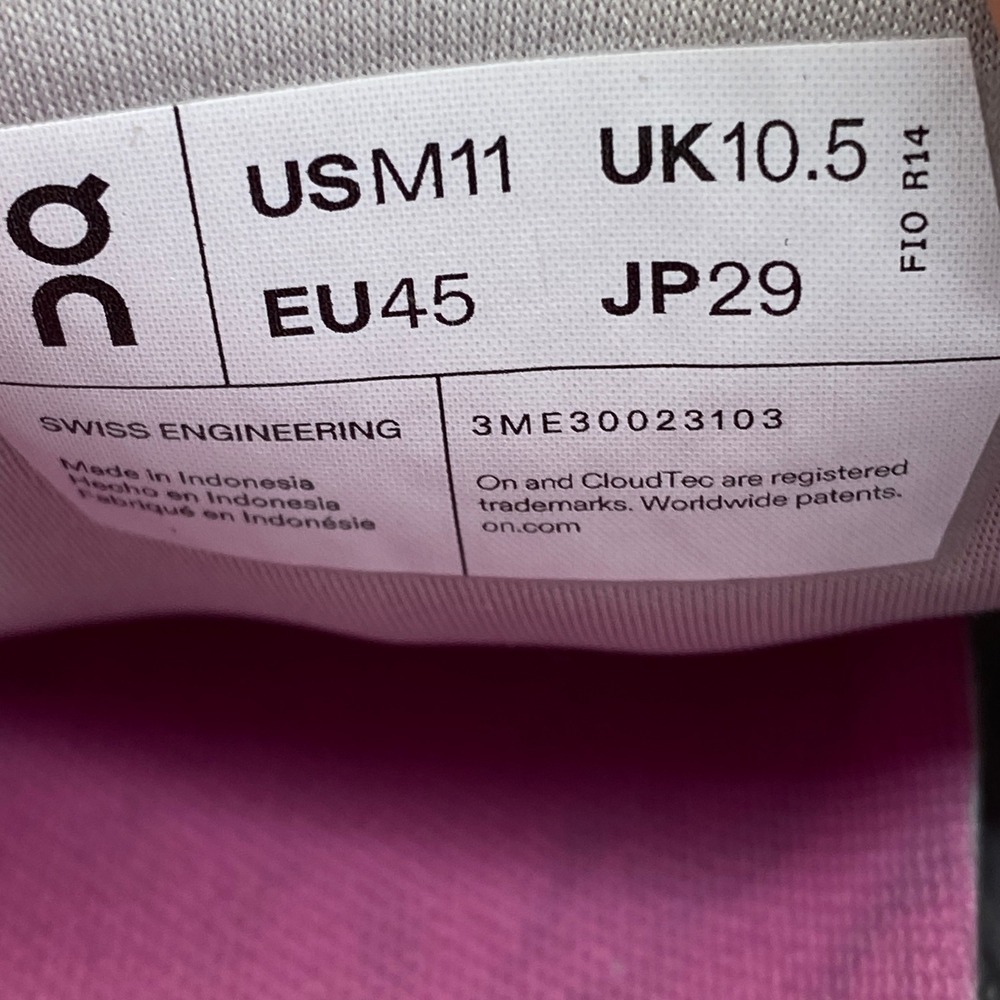 On Cloudsurfer Running Shoes Mens 11 White Green Pink CloudTec Phase 3ME30023103 - Picture 2 of 10